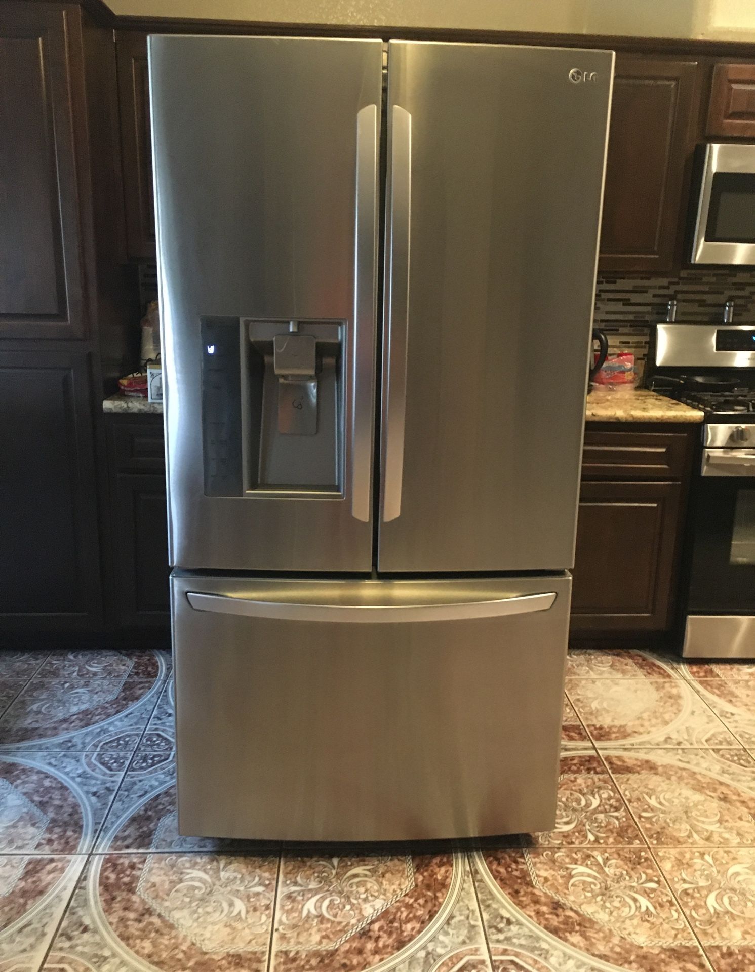 Refrigerator Lg