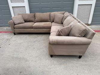 Havertys Roll-Arm Sectional Couch