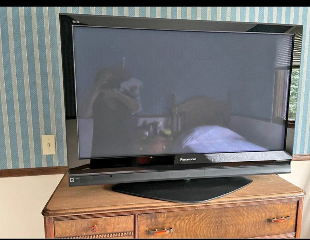 PANASONIC TELEVISION