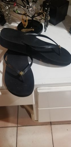 Tory burch sandals size10