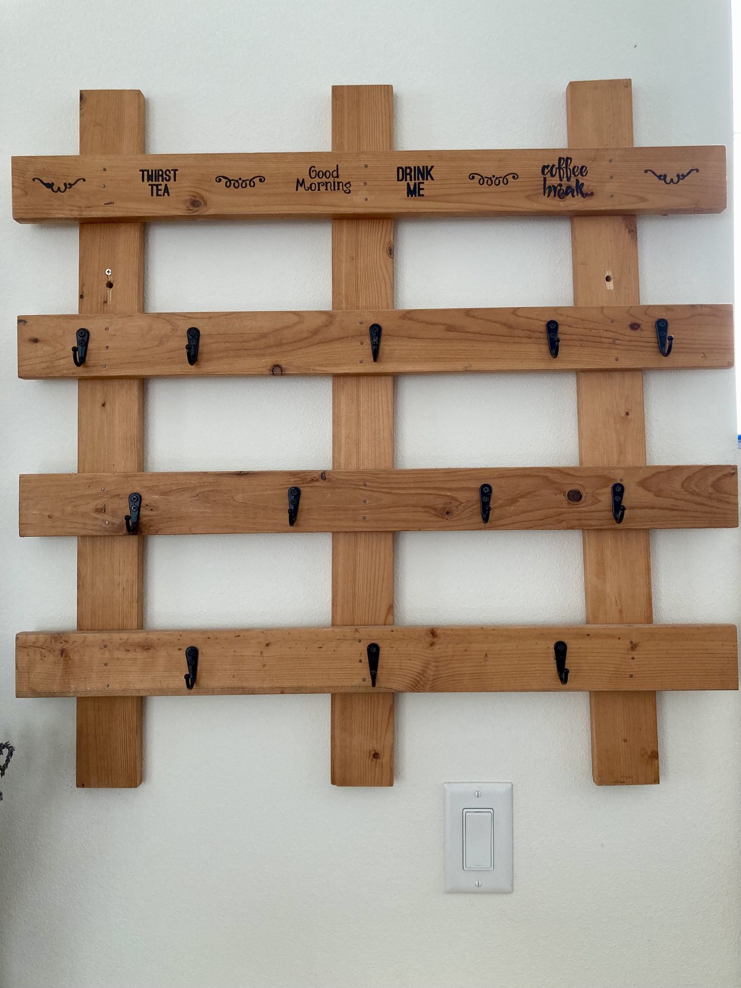 Wall Mounted Coffee Mug Holder