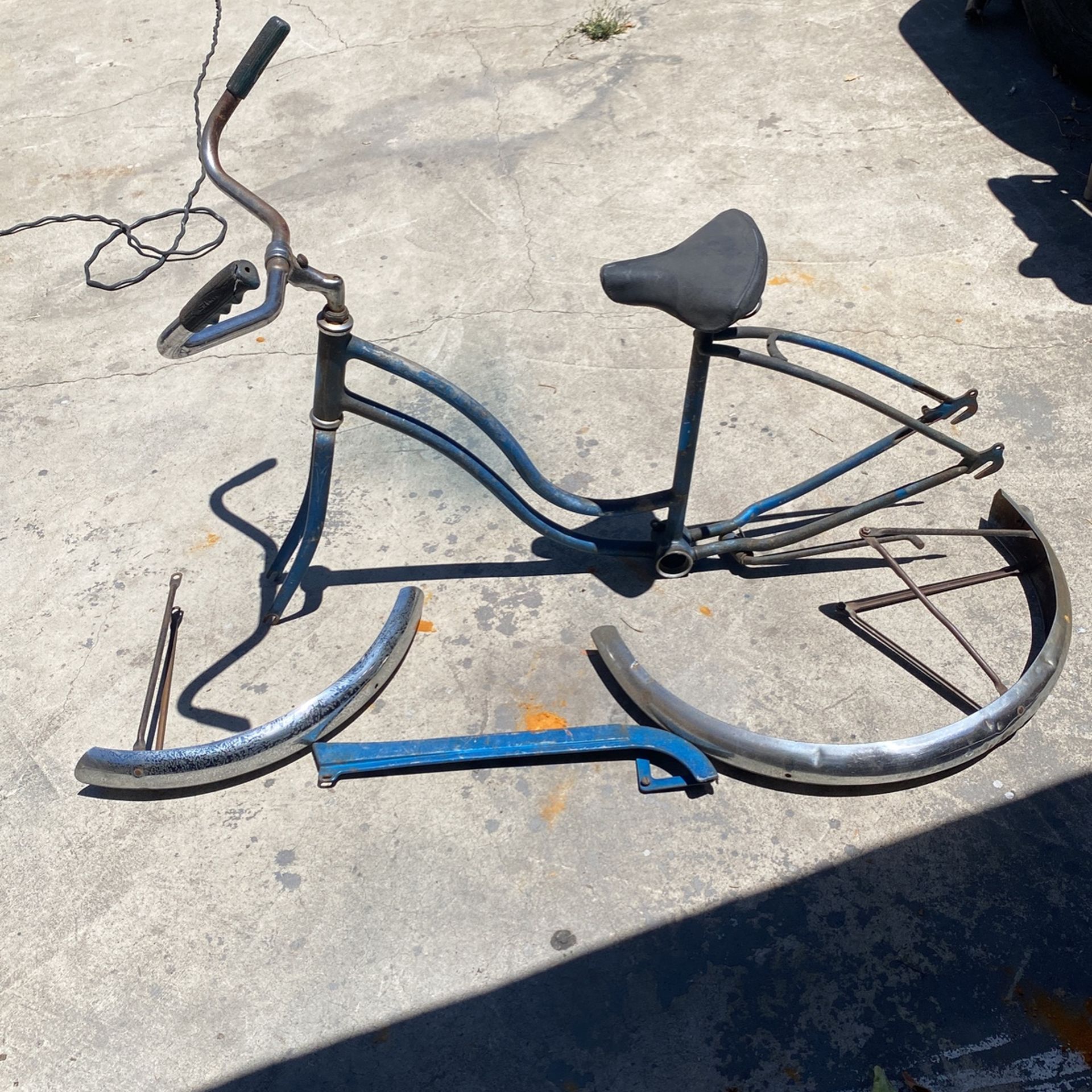 Old Schwinn Bike HOLLYWOOD