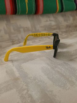 Ray-Ban Sunglasses Yellow and Green