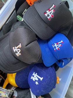 LA dodger trucker hats