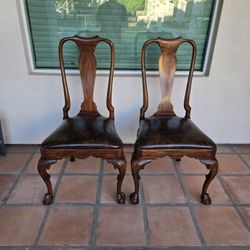 Pair Kindel Mahogany Wood New York Queen Anne Style Side Chairs