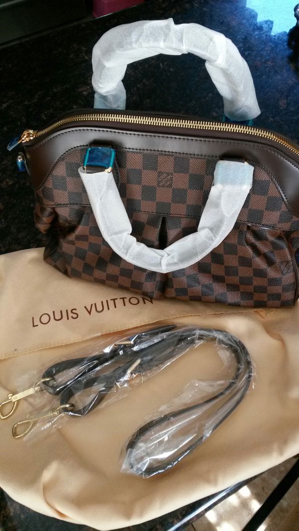 Louis Vuitton for Sale in Sacramento, CA - OfferUp