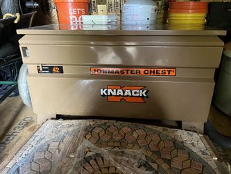 42 Jobmaster Chest Knaack