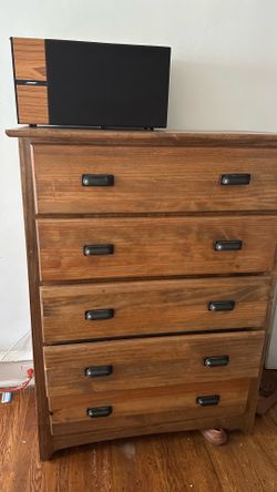 Solid wood dresser with walnut finish