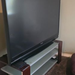Mitsubishi TV  65 Inch