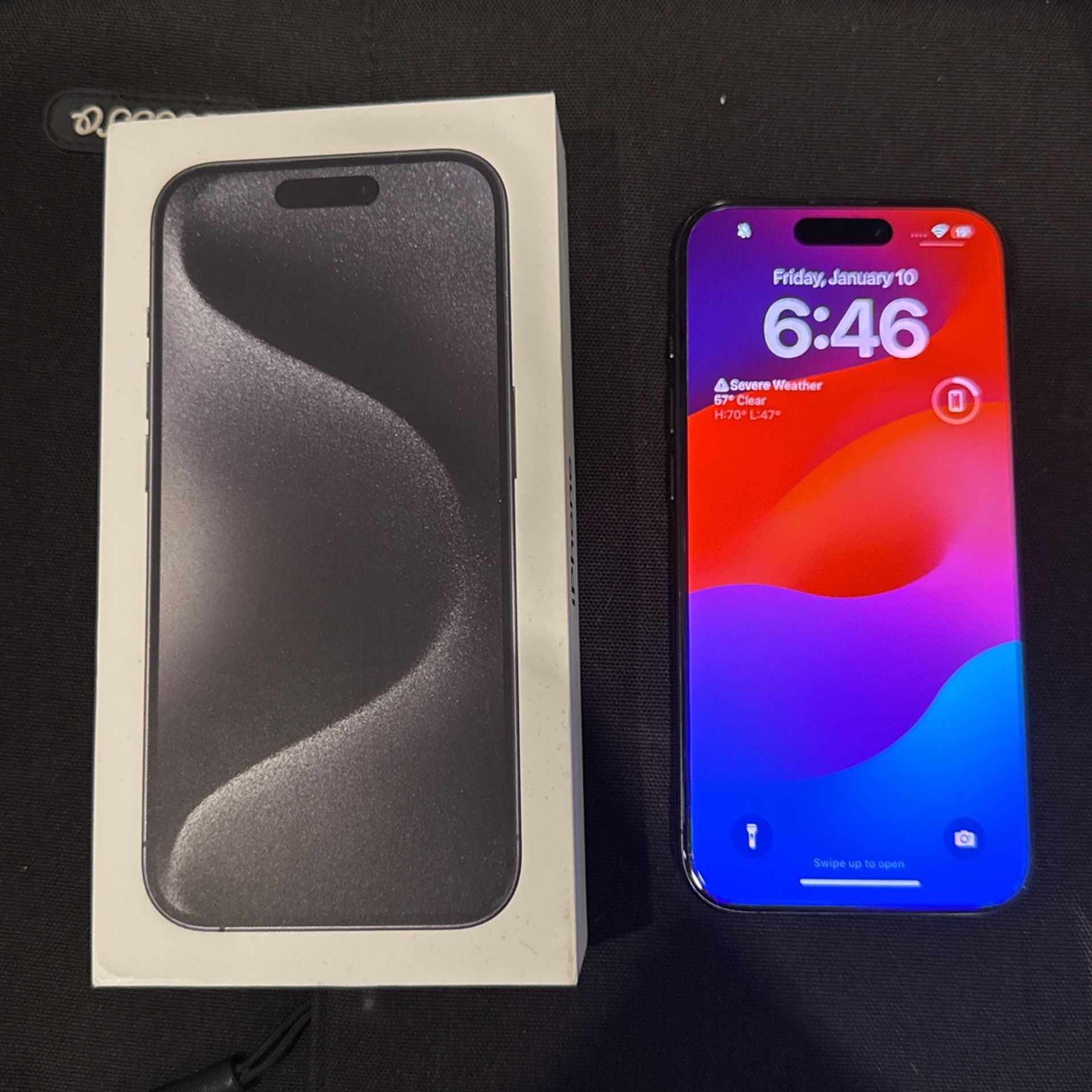 iPhone 15 Pro Unlocked Black Titanium 128gb