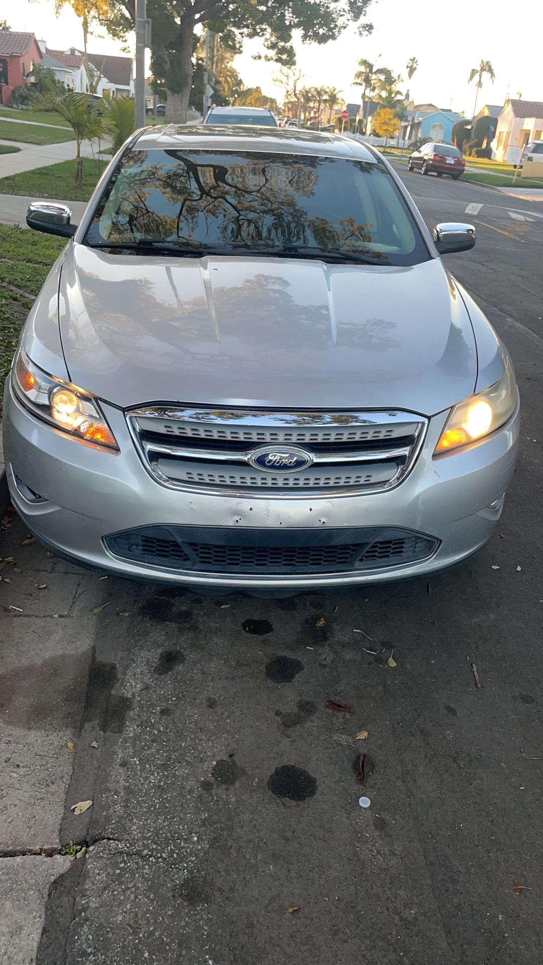 2011 Ford Taurus