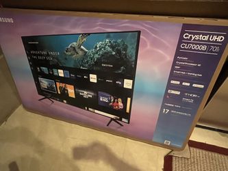 75 Samsung TV