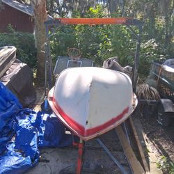 Engine Hoist And Boats For Sale 