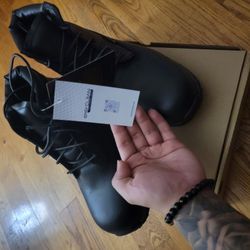 Safety Boots to work