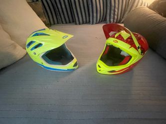 Bell Helmets (( Youth Large ))
