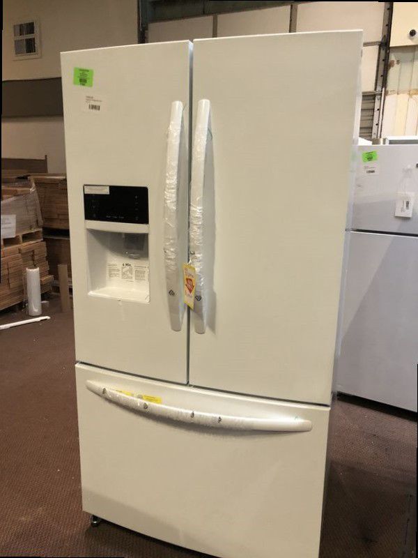 Frigidaire Refrigerator 🔥🔥 Appliance Liquidation