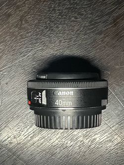 Canon EF 40mm F 2.8