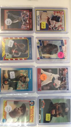 8 Tony Gwynn cards