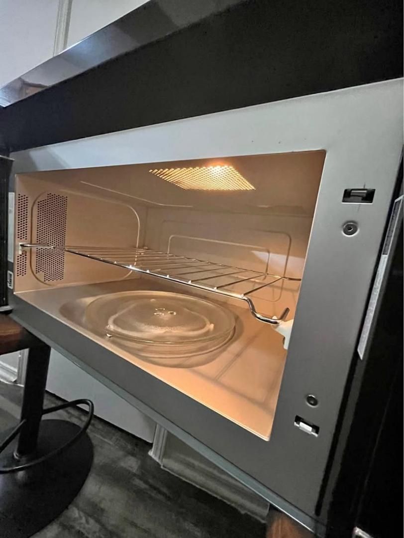Microwave