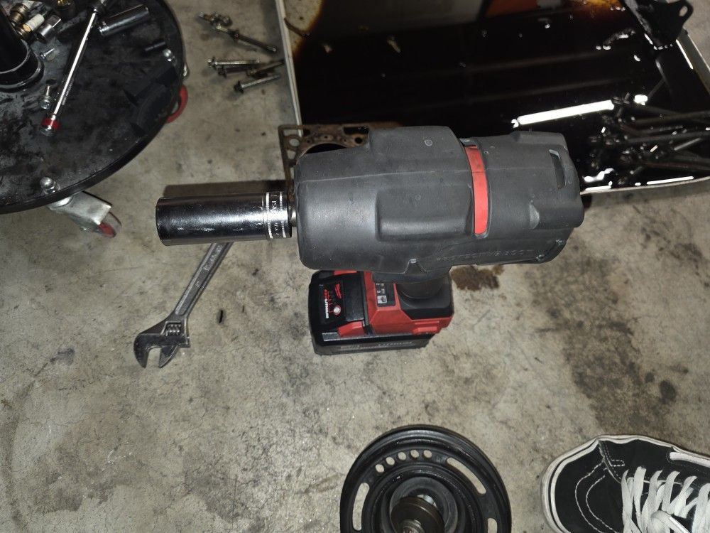 1/2 Milwaukee Eletric Impact 