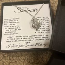 To My Soulmate N E C K L A C E