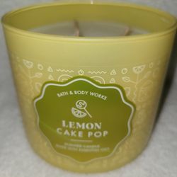 Bath And Body Works Candle 