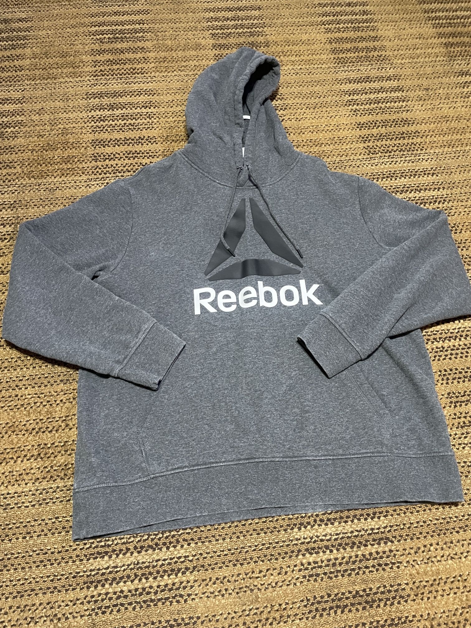 Suéter Reebok Para Hombre $12 Talla Xl 