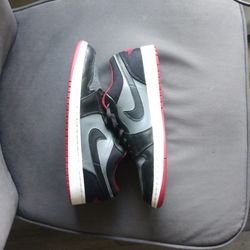 Jordan 1 Low OG " Black/Grey/Gym Red"