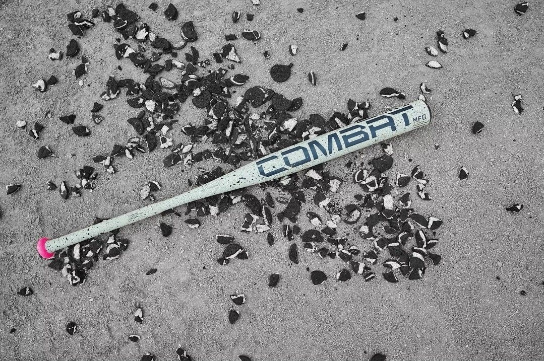 33/30 COMBAT MFG Spec A1 Cookies & Cream BBCOR Bat 2025 (-3) Limited Edition: 2253/3000