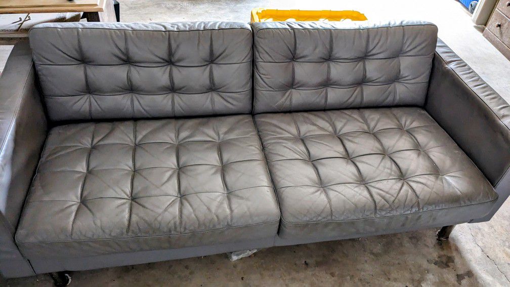 3 To 4 Seater, Grey leather Couch