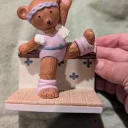 Fraser & Co. Ballet Bear Figurine