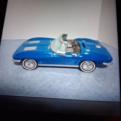 Americans favorite nineteen sixty three Corvette Bank