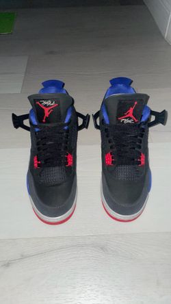 Jordan 4s