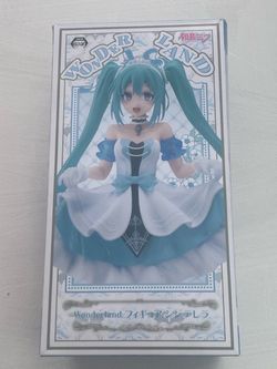 Wonderland Miku
