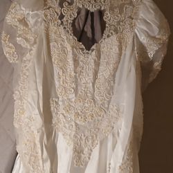 Women's Wedding Dress