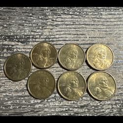 Lot Of 7 Sacagawea US Mint 2000 D Golden Dollar Coin  Uncirculated