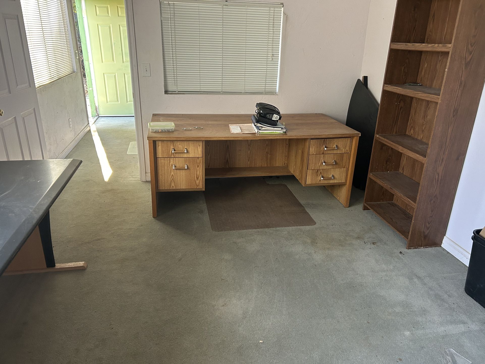 Free Office Furniture