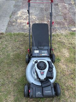 Lawn mower front wheel drive