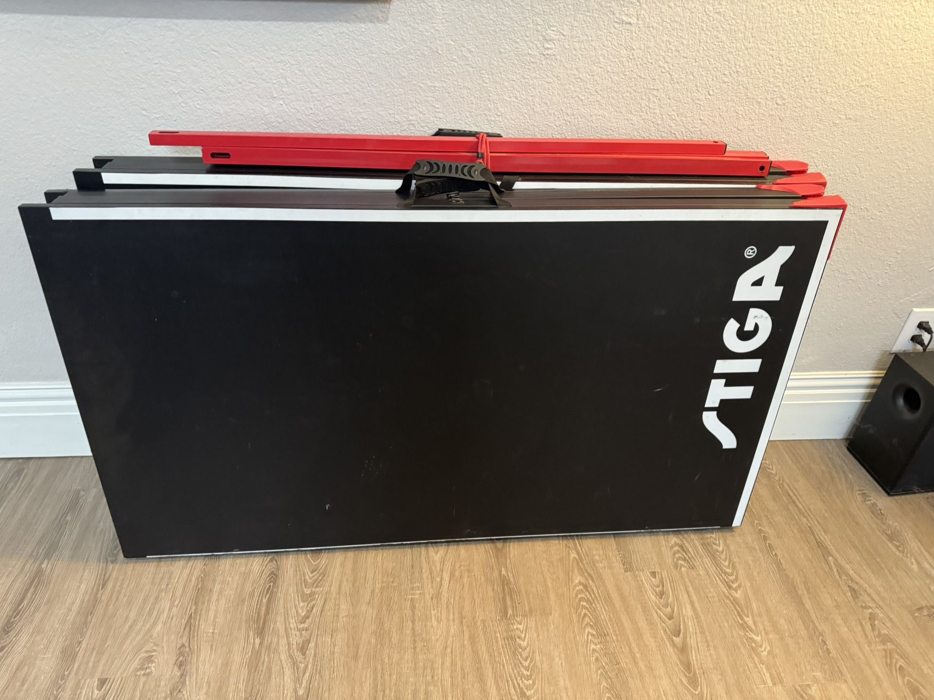 Stiga Ping Pong Table