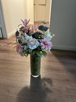Flower arrangement