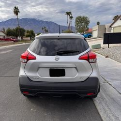 2019 Nissan Kicks