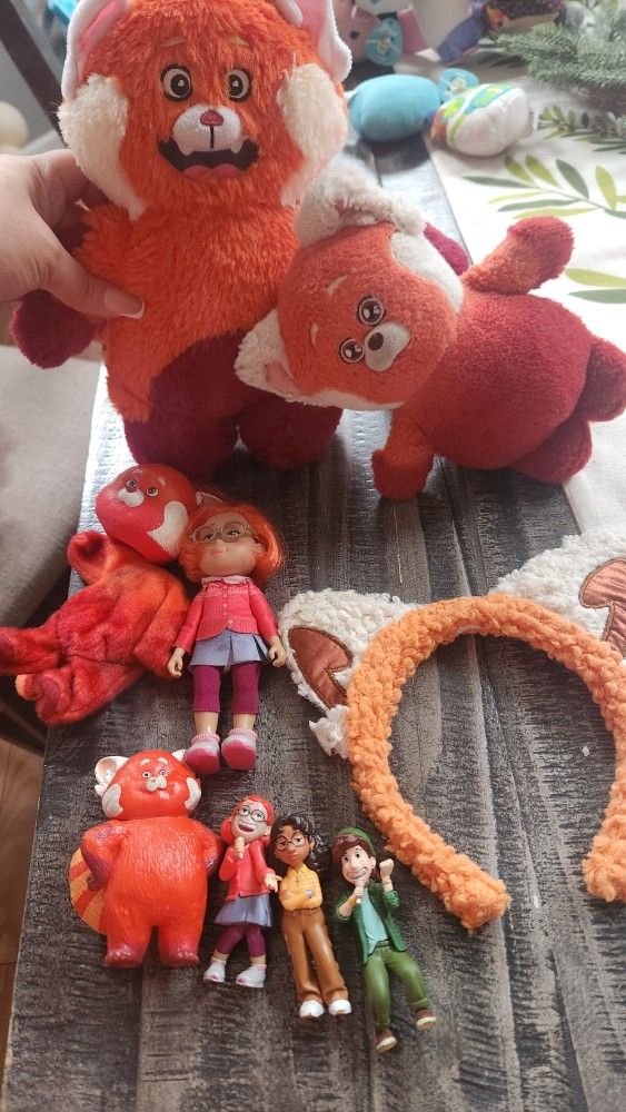 Turning Red Bundle $8