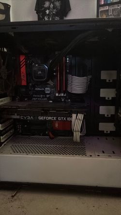 Custom Built Gaming PC