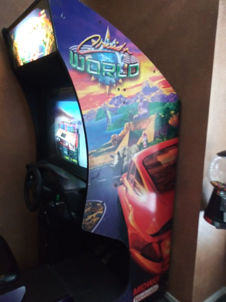 Arcade Driving Game $475.00 (FIRM-FIRM)