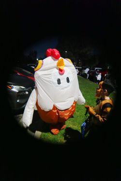 Disfraz de fall guys gallina