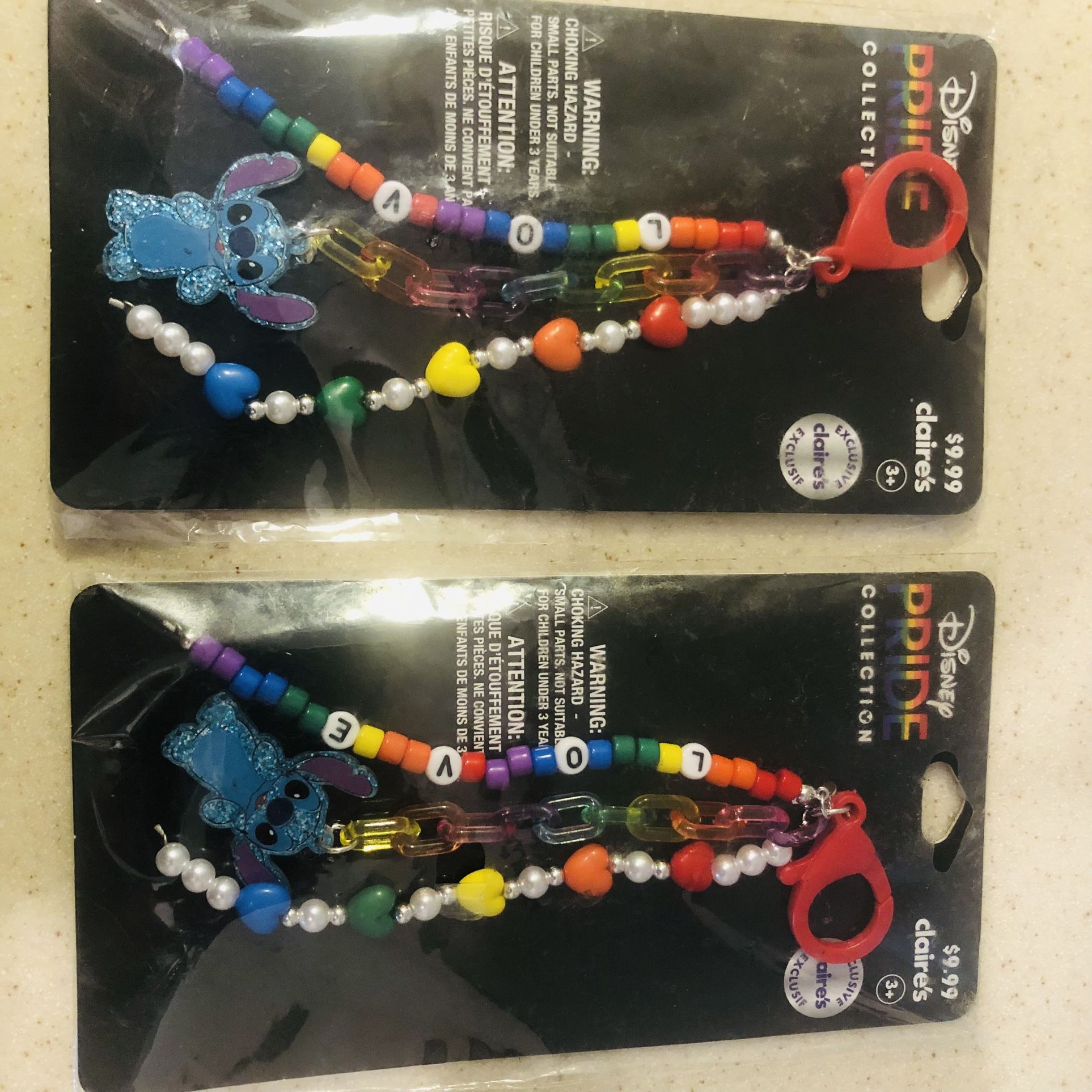DISNEY  PRIDE  COLLECTION  KEY CHAIN 🌈