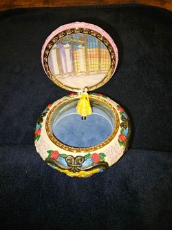 NWT Vintage Beauty and the Beast Music Jewelry Box