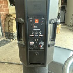 JBL EON 12 En Buenas Condiciones 