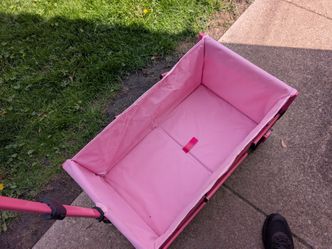 Pink wagon