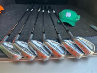 Honma Tw717p
